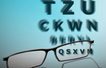 Plakat informacyjny o bezpłatnym badaniu wzroku