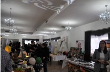 Sala bankietowa z gadżetami weselnymi 