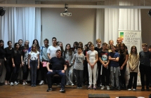 Zdjęcie grupowe wszystkich uczestników wydarzenia