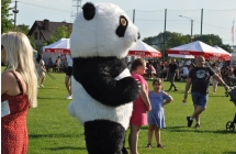 Miś panda wraz z dziećmi 