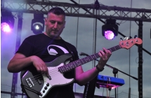 Gitarzysta na scenie 